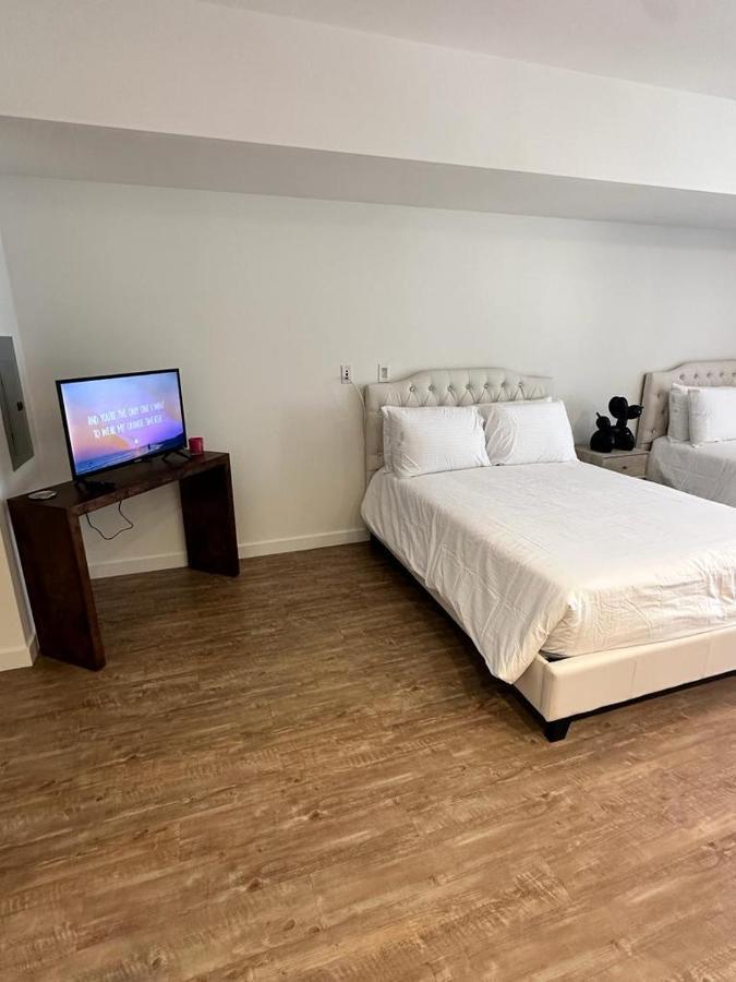 Studios Universal 10 Min Drive Free Parking And Wifi Los Angeles Esterno foto