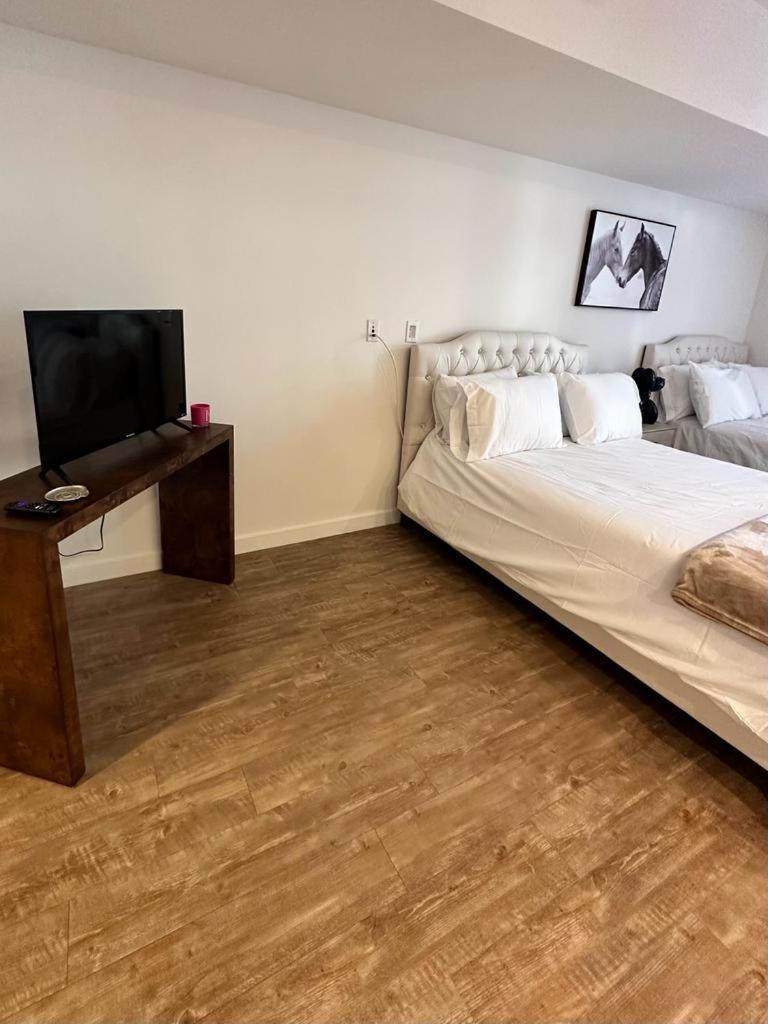 Studios Universal 10 Min Drive Free Parking And Wifi Los Angeles Esterno foto